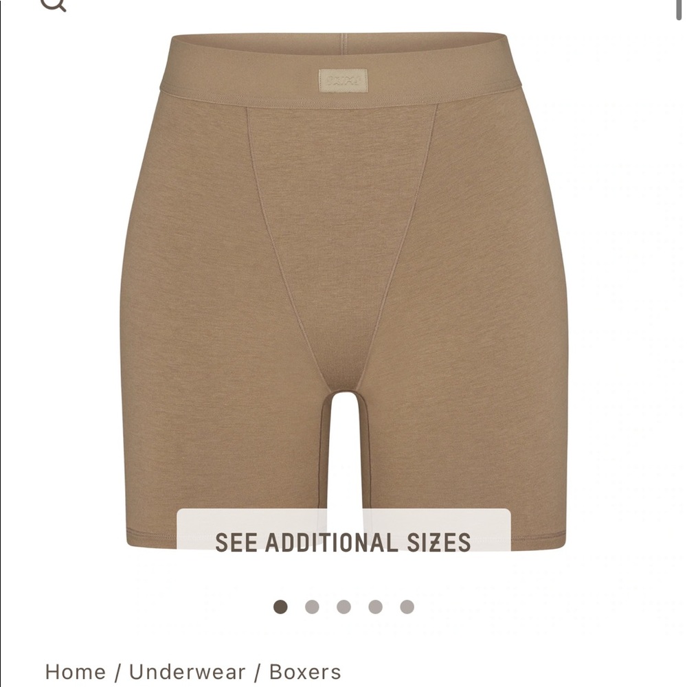 SKIMS BOYFRIEND BOXER